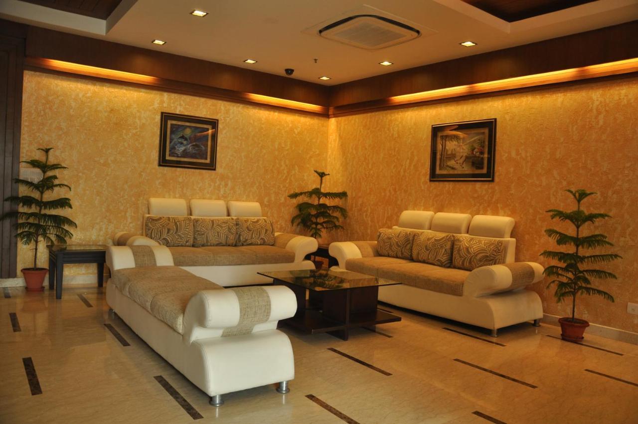 Divine Paradise Neu-Delhi Exterior foto