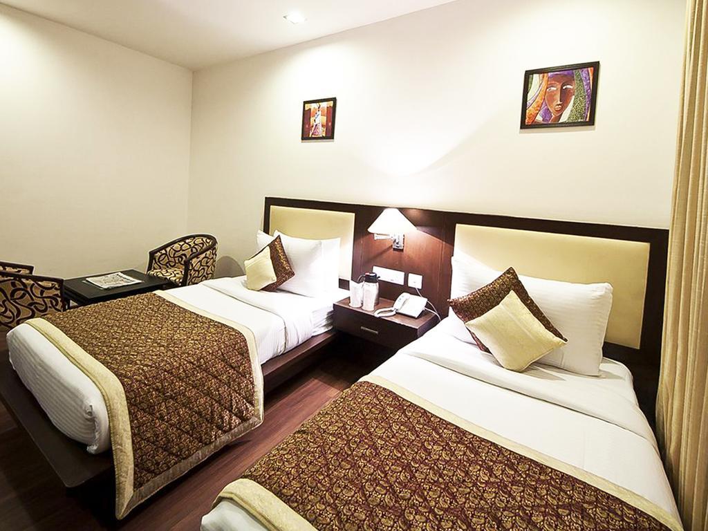 Divine Paradise Neu-Delhi Exterior foto