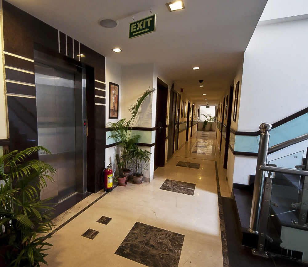 Divine Paradise Neu-Delhi Exterior foto
