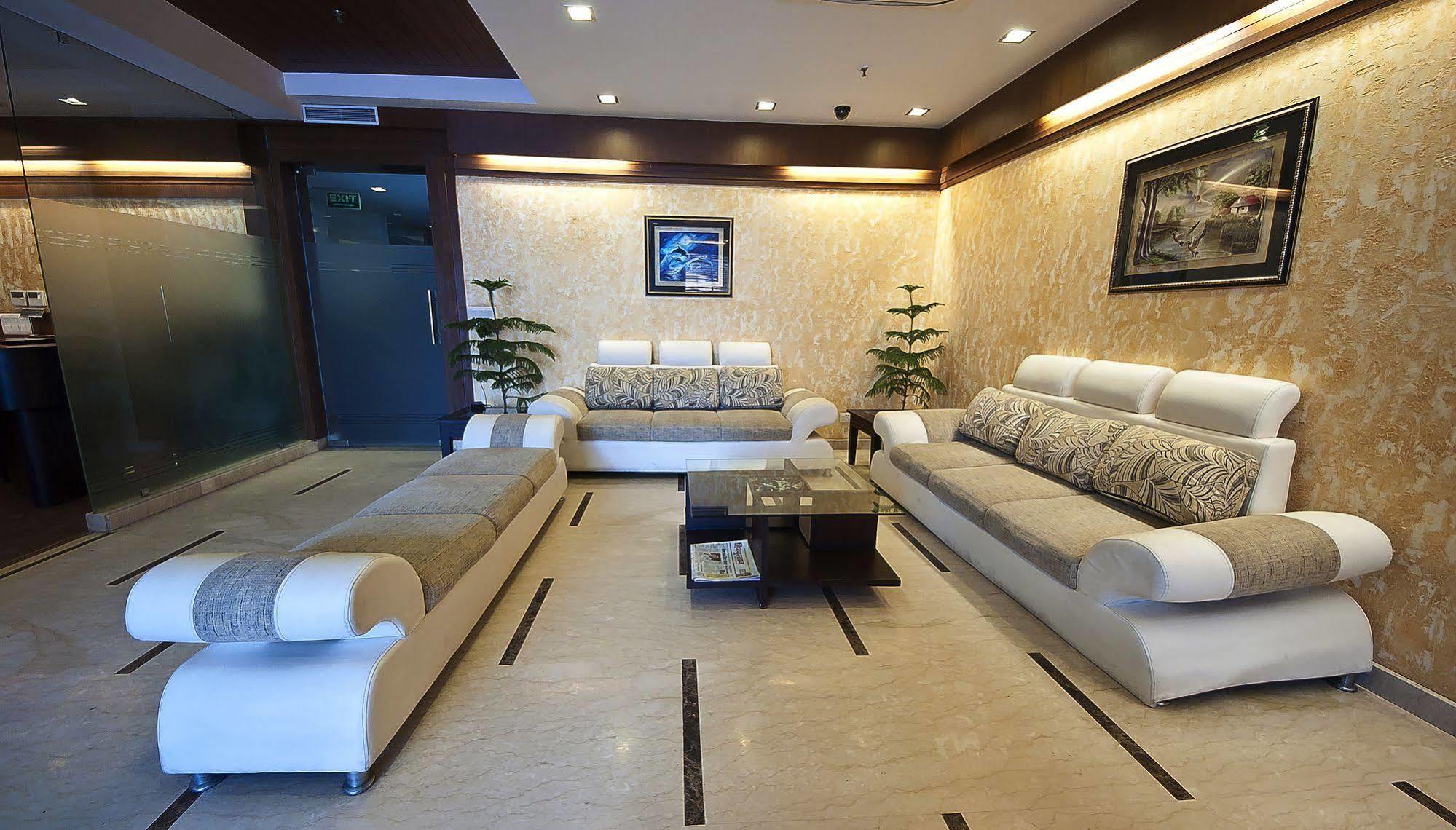 Divine Paradise Neu-Delhi Exterior foto